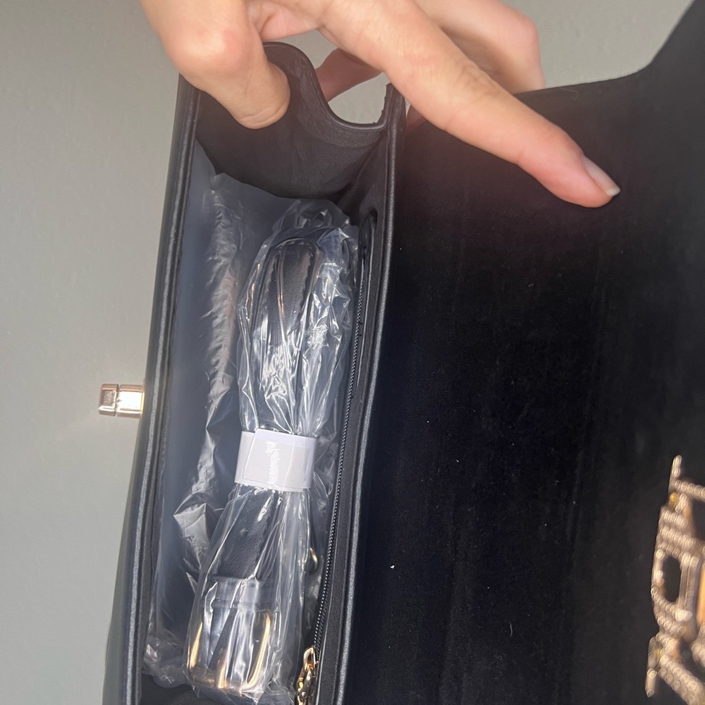 NWT Badgley Mischka Black Studded Handbag - Picture 5 of 8
